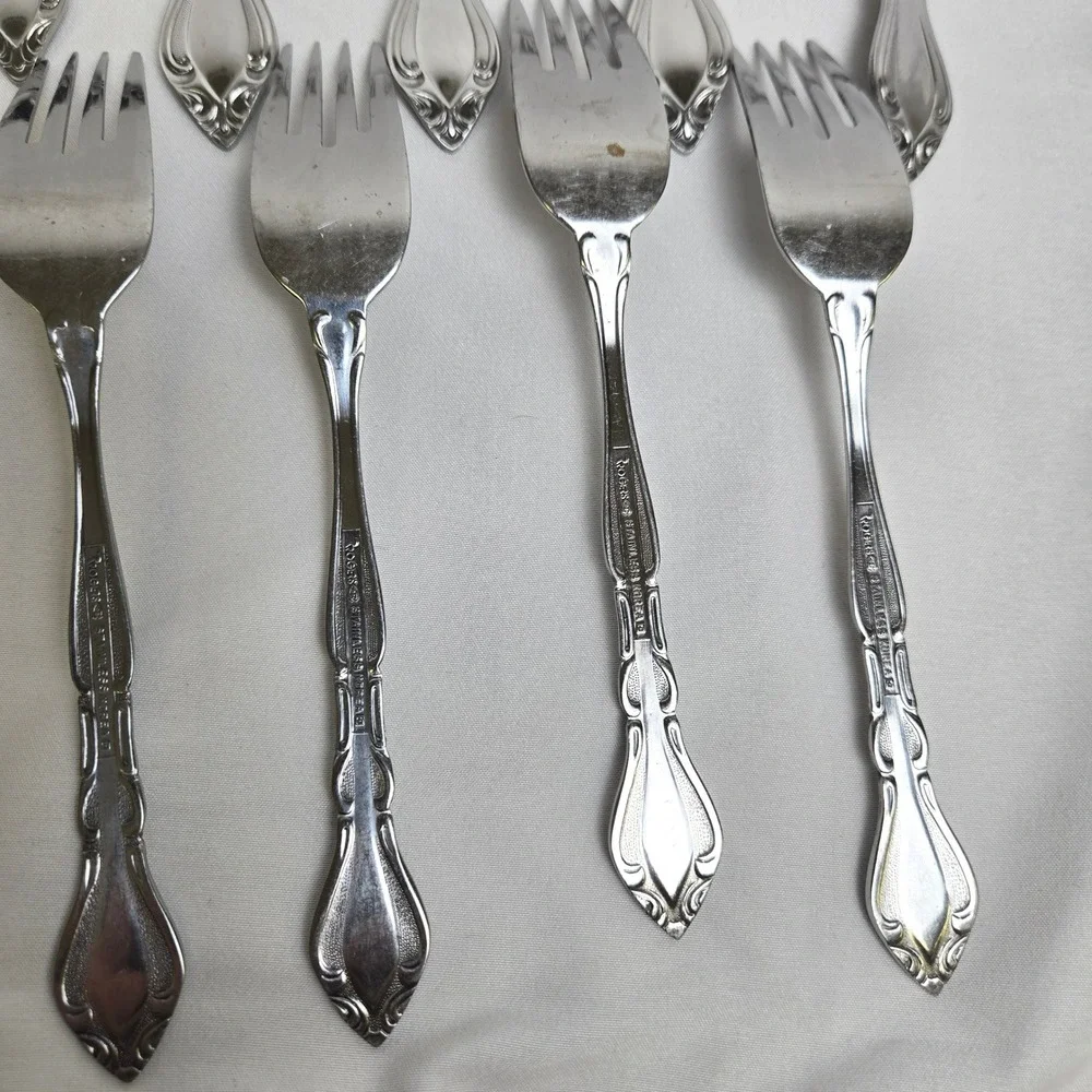 15 Piece Rogers Stainless Korea Flatware Set Auberge Pattern Forks Spoons